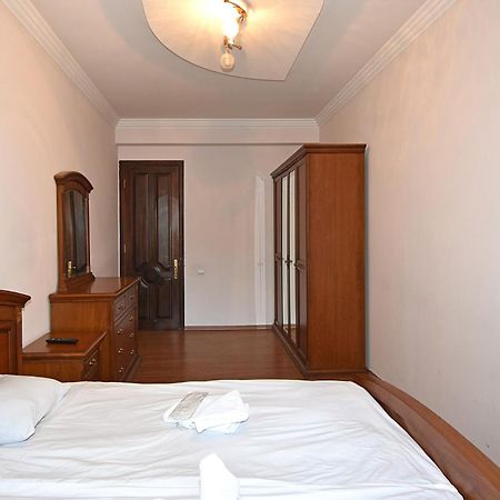Rent Inn Yerevan On North Avenue Extérieur photo
