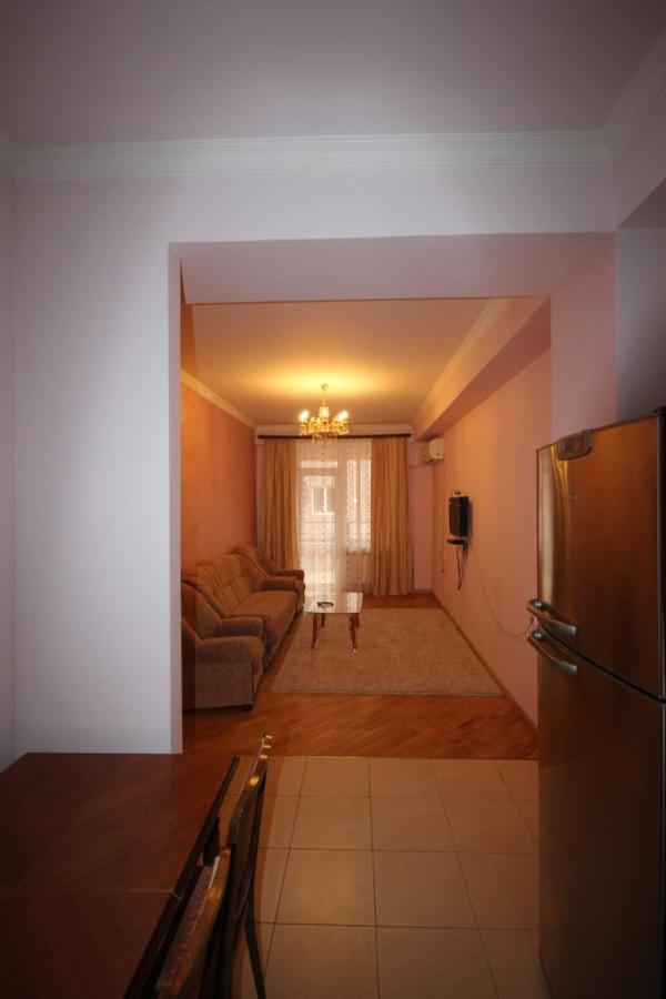 Rent Inn Yerevan On North Avenue Extérieur photo