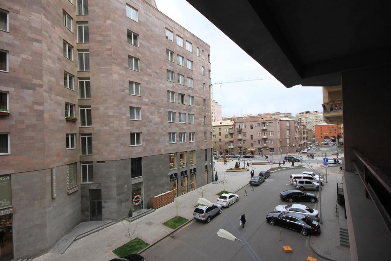 Rent Inn Yerevan On North Avenue Extérieur photo